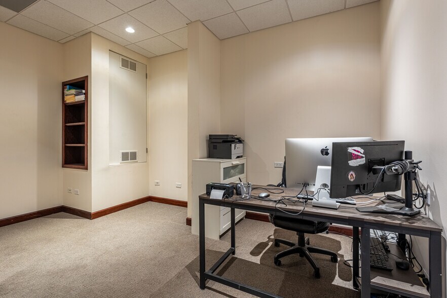 More Photos Of 4346 N Pulaski Rd, Chicago Apartments For Lease