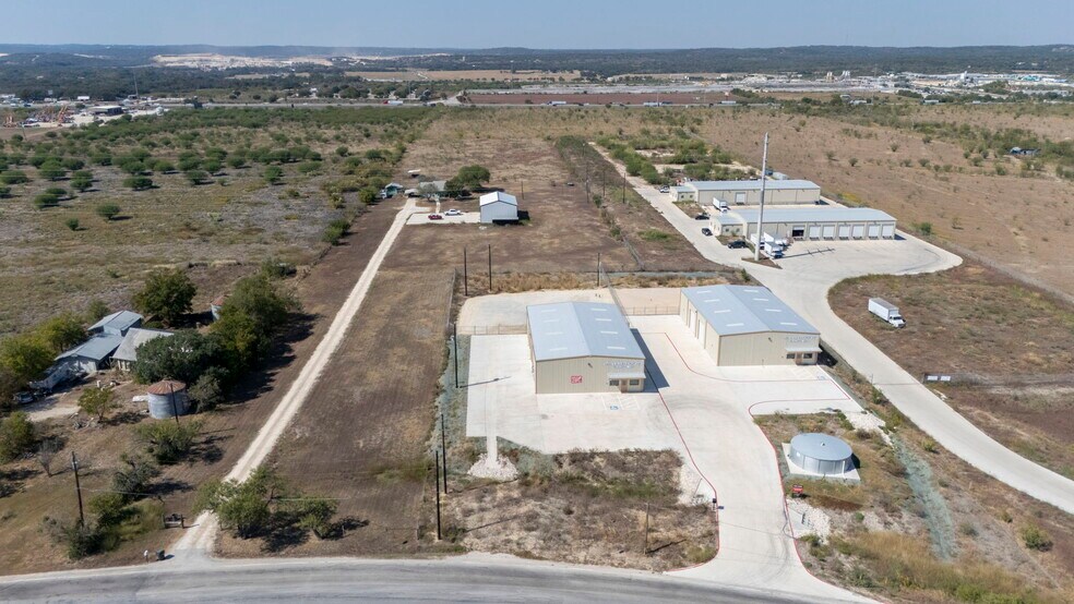 More Photos Of 6802 S Old Bastrop Hwy, San Marcos Land For Sale