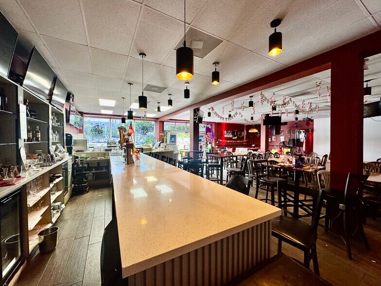 More Photos Of 1971 71st St, Miami Beach Storefront For Sale