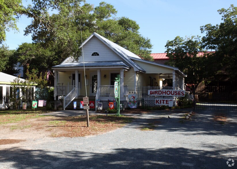 Primary Photo Of 105 E Brown St, Southport Freestanding For Sale
