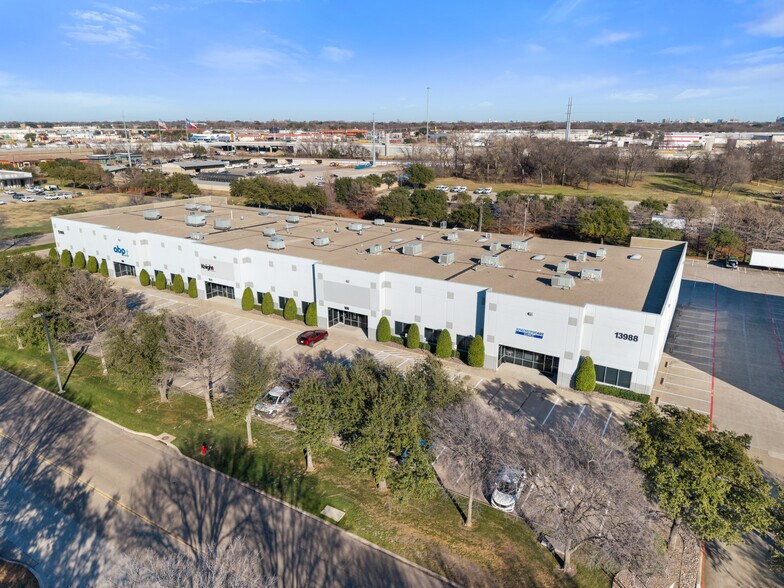 More Photos Of 13988 Diplomat Dr, Dallas Research And Development For Lease