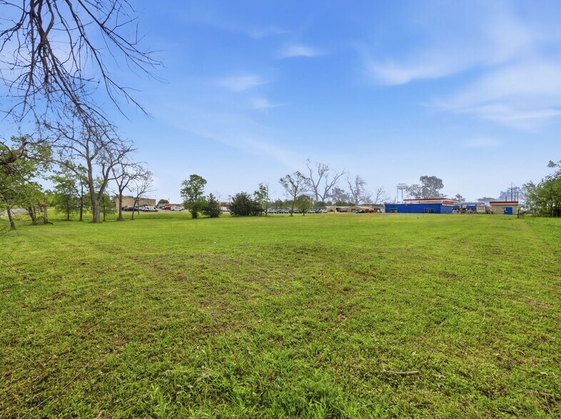 More Photos Of TBD TBD Mulberry Street, Kaufman Land For Sale