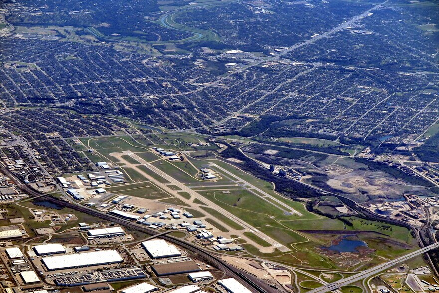 More Photos Of 1204 NW 35th St, Fort Worth Land For Sale