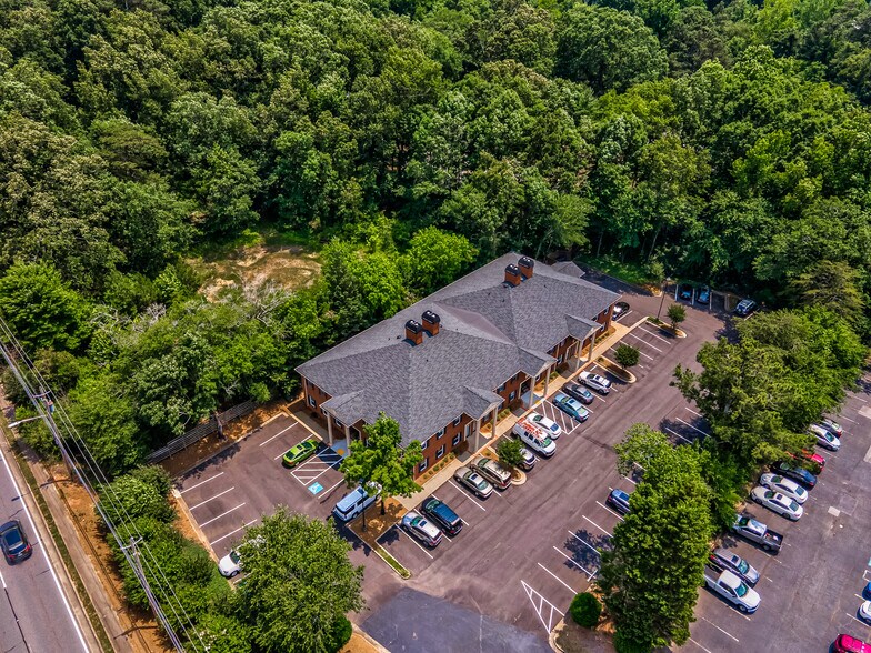 More Photos Of 425 E Crossville Rd, Roswell Office For Sale