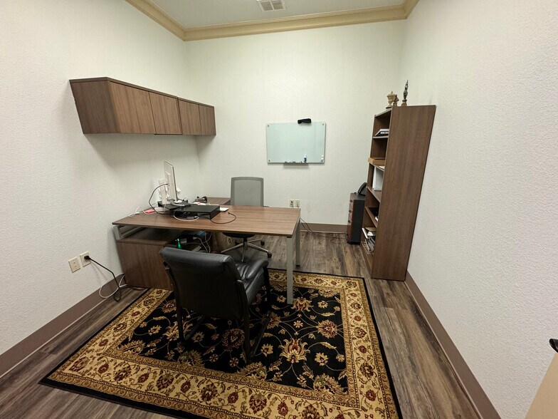 More Photos Of 2271 E Continental Blvd, Southlake Medical For Lease