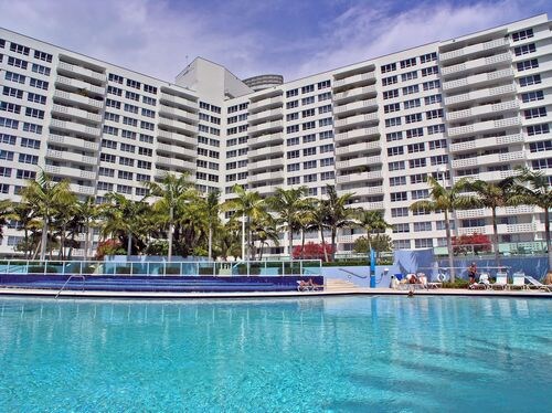 More Photos Of 1500-1506 Bay Rd, Miami Beach Apartments For Lease