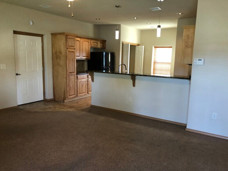 More Photos Of 201 E Karla Ave, Haysville Apartments For Sale