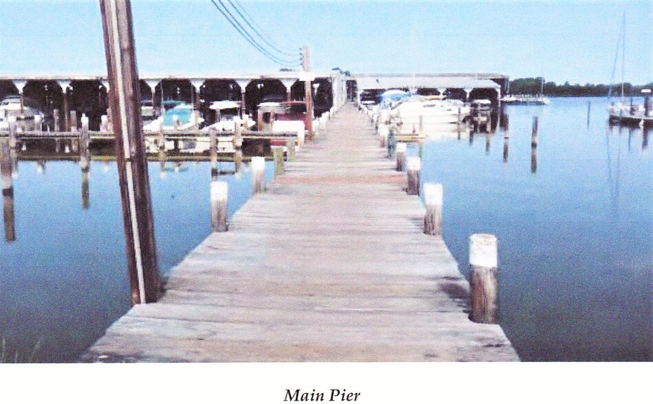 More Photos Of 277 Harbor View Cir, Colonial Beach Marina For Sale