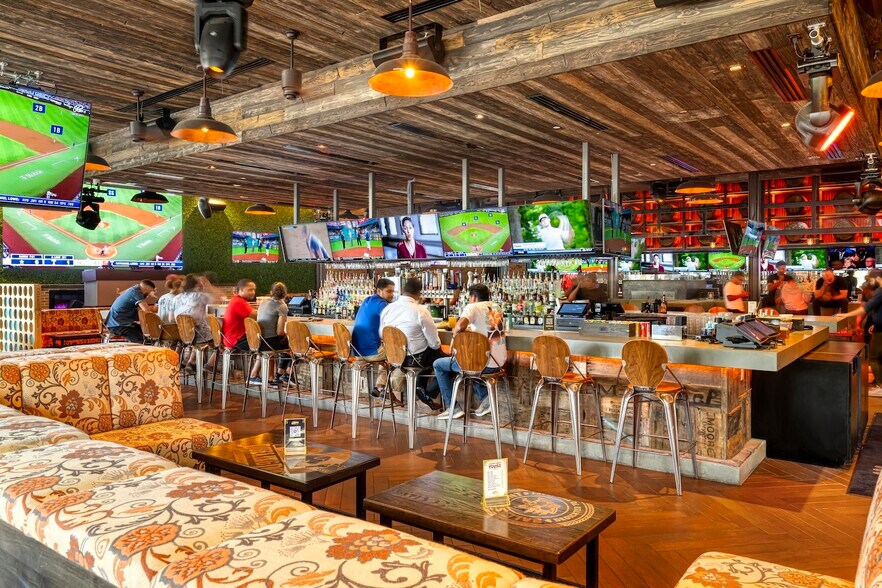 More Photos Of 2821 Morton St, Fort Worth General Retail For Sale