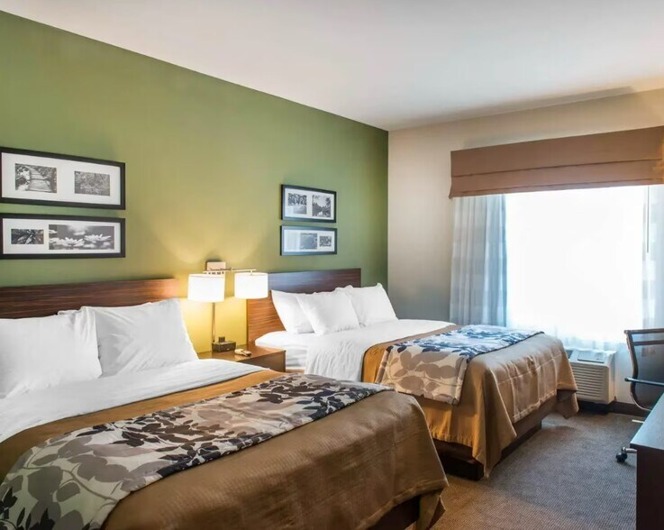 More Photos Of 17834 State Highway 285 S, Defuniak Springs Hotel For Sale