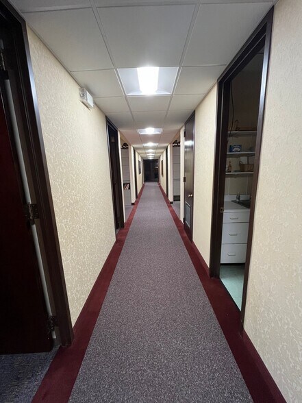 More Photos Of 99 Court St, White Plains Office For Sale