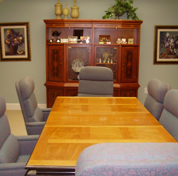 More Photos Of 910 Mill Ave, High Point Office For Sale