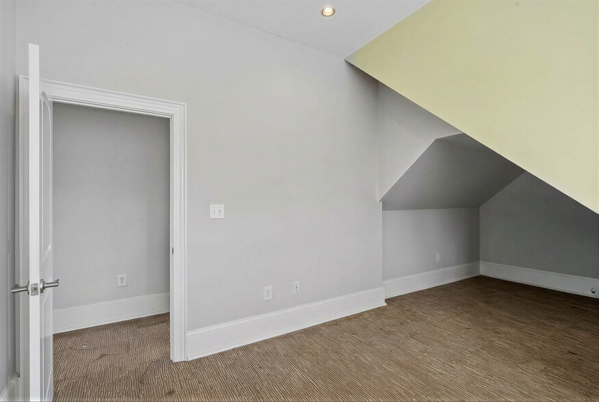 More Photos Of 1640 Piedmont Ave NE, Atlanta Office For Sale