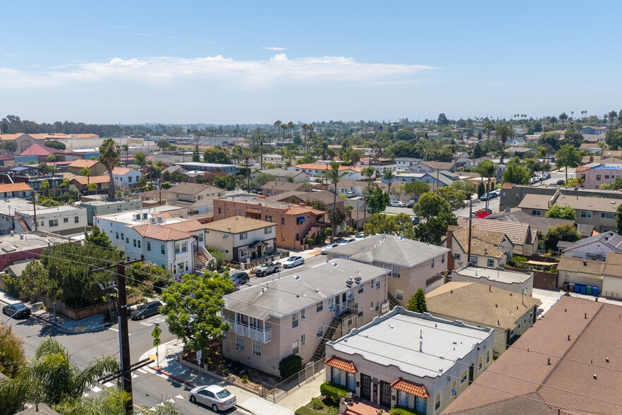 More Photos Of 927 Belmont Ave, Long Beach Apartments For Sale