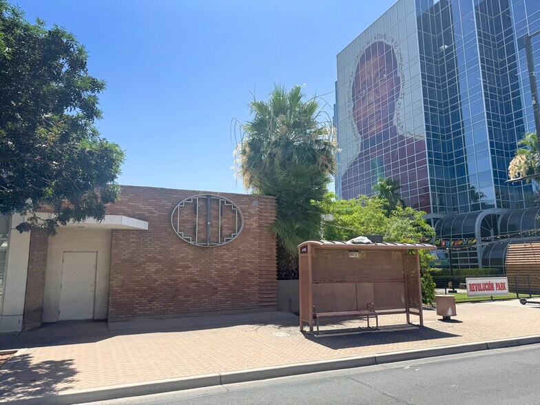 More Photos Of 1011 N Central Ave, Phoenix General Retail For Sale