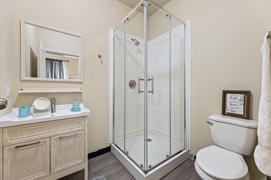 More Photos Of 702 Santee St, Prairie View Apartments For Sale