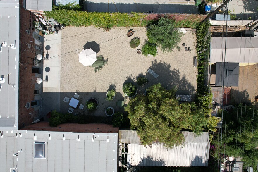 More Photos Of 4745 W Washington Blvd, Los Angeles Storefront Retail Office For Sale