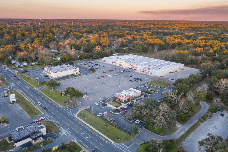 More Photos Of 1525 Ohio Ave S, Live Oak Freestanding For Lease