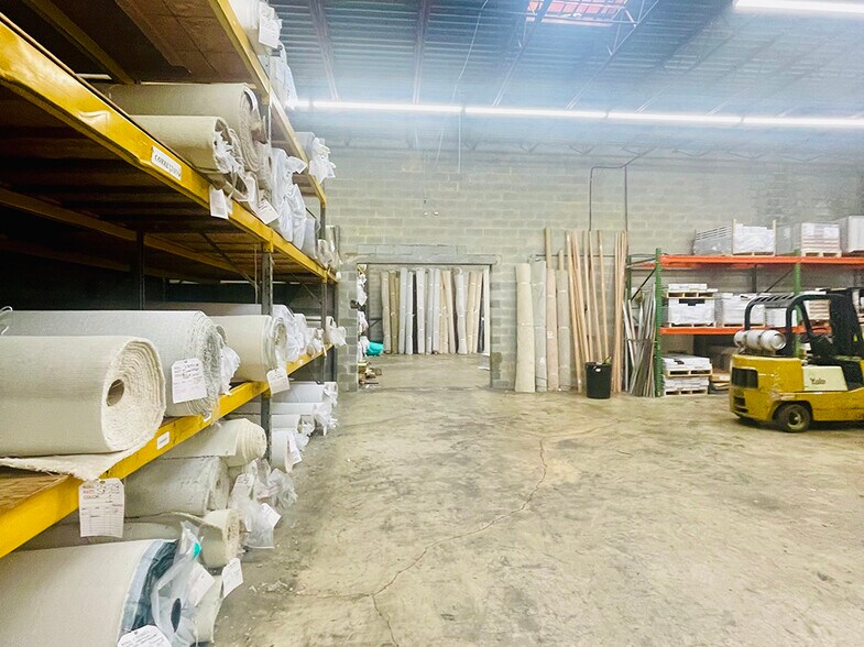 More Photos Of 8150 Cryden Way, District Heights Warehouse For Sale