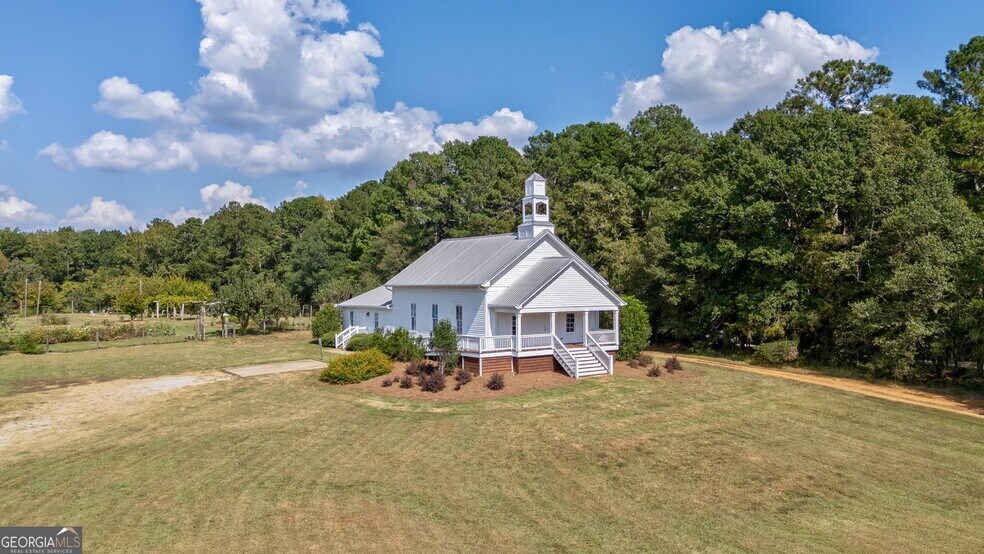 More Photos Of 1051 Meadow Ln, Madison Hospitality For Sale