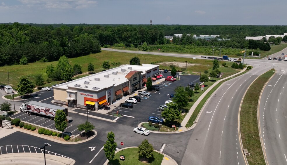 More Photos Of 11657 Lakeridge Pky, Ashland Unknown For Lease