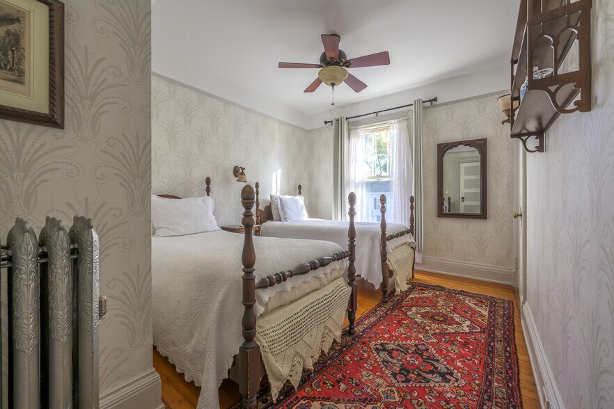 More Photos Of 518 Main St, Great Barrington Hospitality For Sale