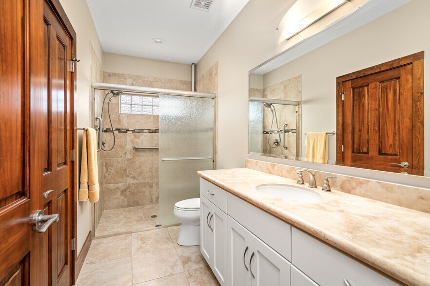 More Photos Of 145 State Loop 92, La Grange Specialty For Sale