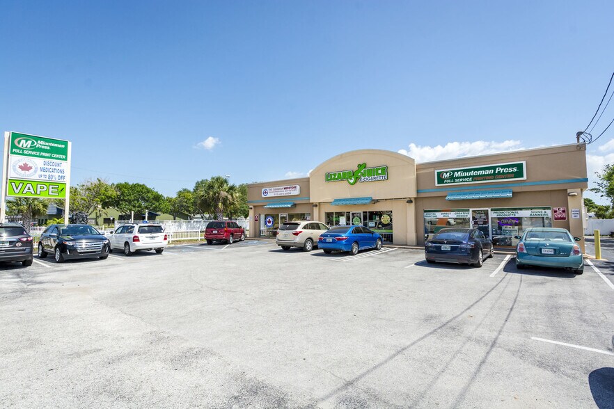 More Photos Of 2475 E Bay Dr, Largo Freestanding For Lease