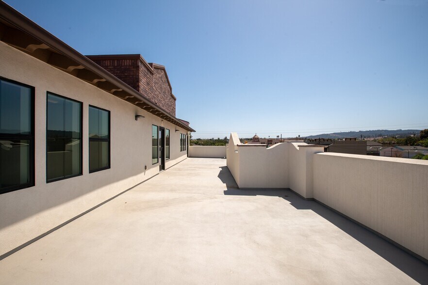 More Photos Of 155 E Clark Ave, Orcutt Office Residential For Lease