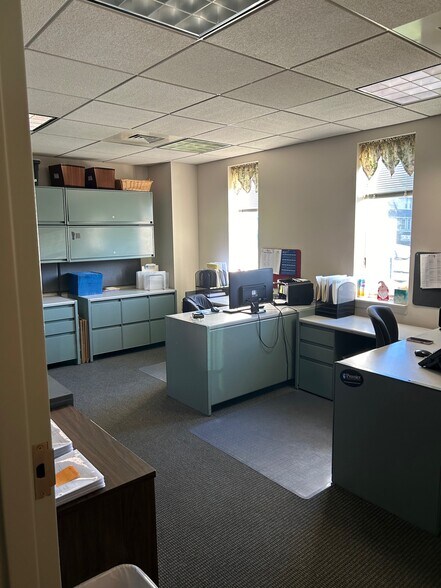 More Photos Of 510 Darby Rd, Havertown Medical For Lease
