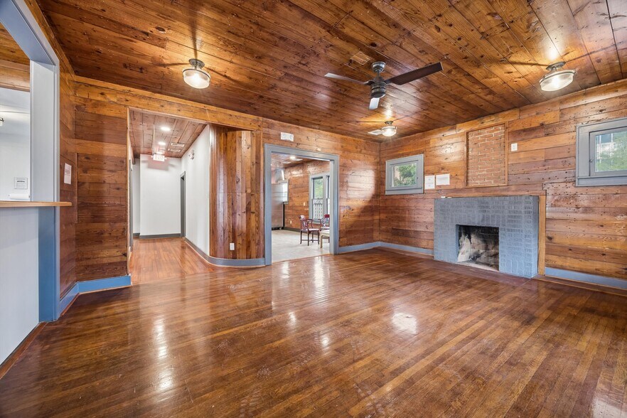 More Photos Of 511 Richmond Ave, Houston Restaurant For Lease