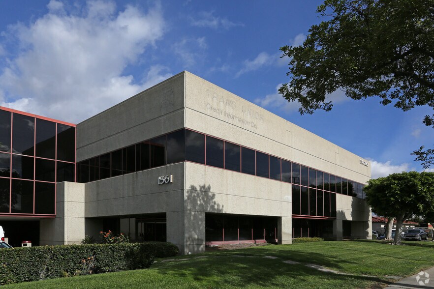 More Photos Of 1501 E Orangethorpe Ave, Fullerton Unknown For Lease
