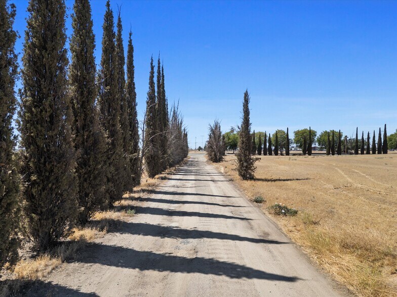 More Photos Of 1320 E Lerdo Hwy, Shafter Land For Sale