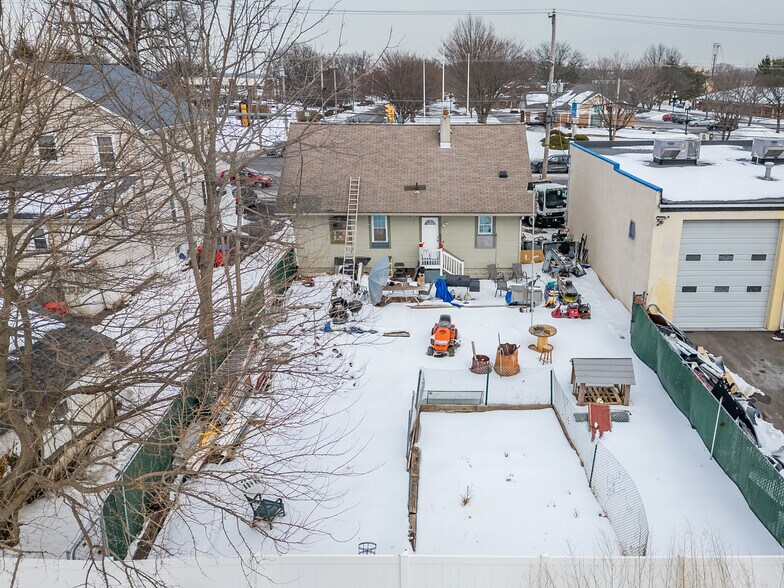 More Photos Of 226 W Street Rd, Warminster Auto Repair For Sale