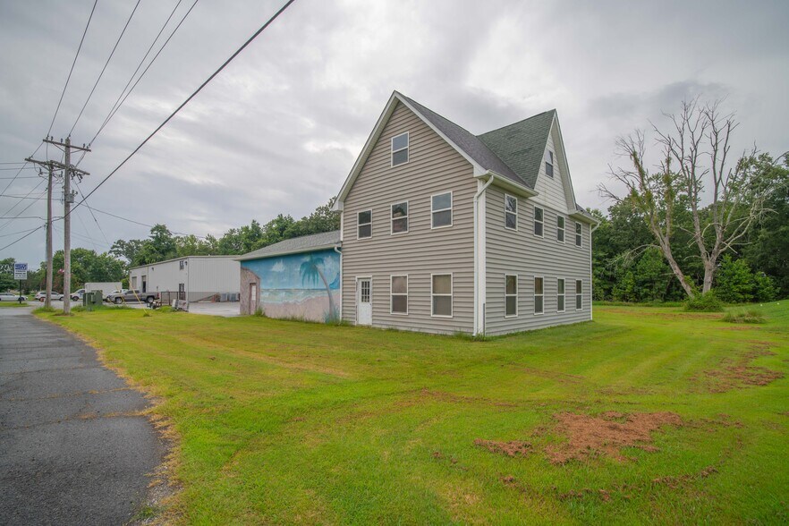 21499 Colton Point Rd, Bushwood, MD 20618 Freestanding For Sale