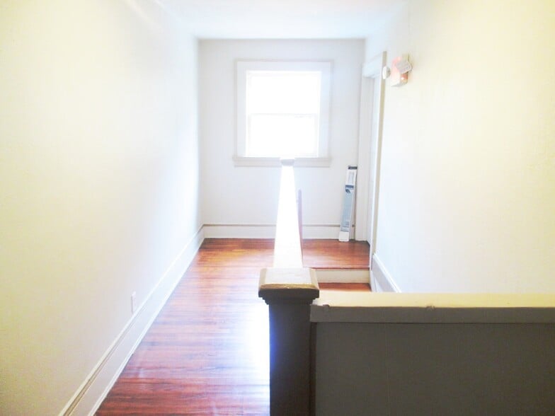 More Photos Of 4260 Lawrenceville Hwy, Tucker Loft Creative Space For Sale