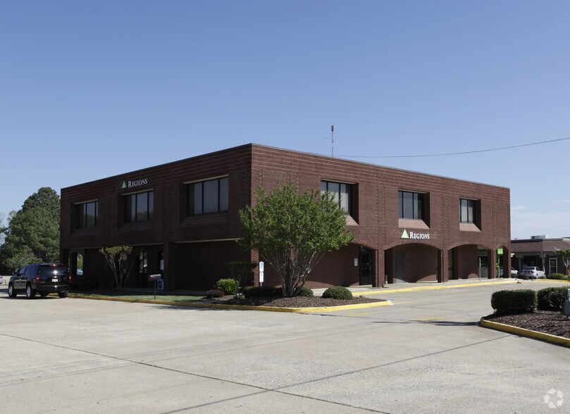 More Photos Of 1500 W Dewitt Henry Dr, Beebe Office For Sale