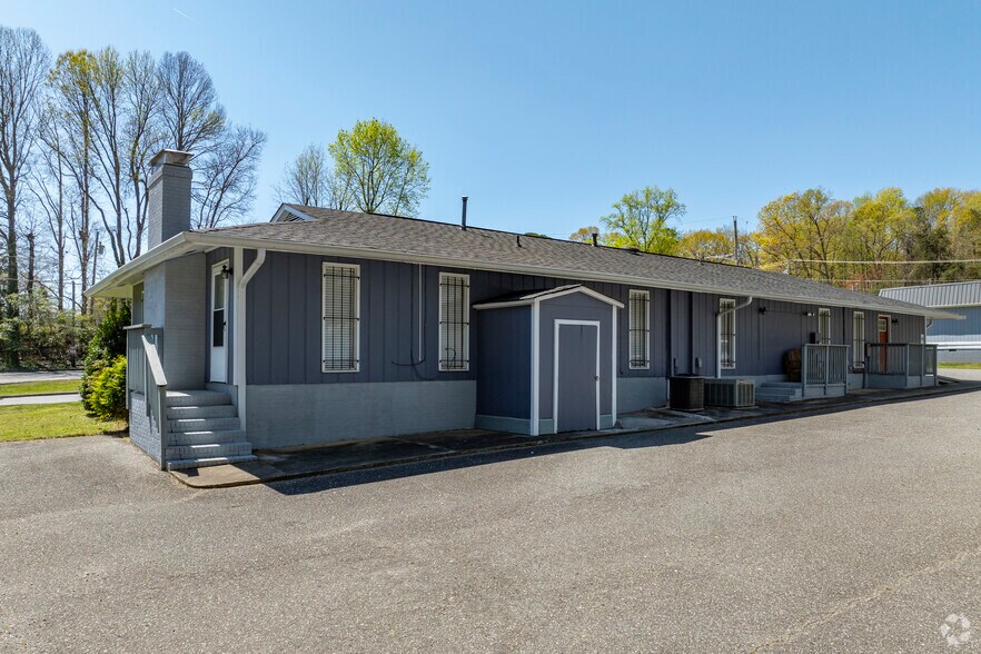 More Photos Of 2922 Audrey Dr, Gastonia Office For Lease