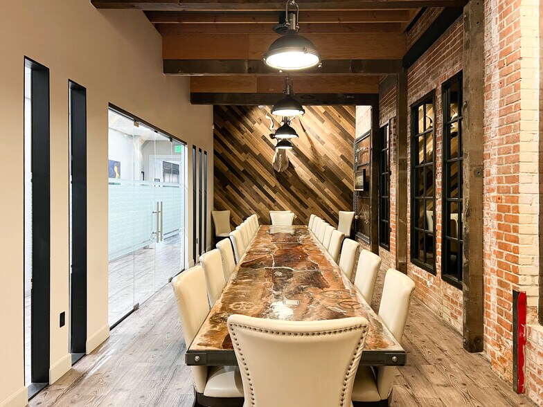 More Photos Of 105 Vernon St, Roseville Freestanding For Sale