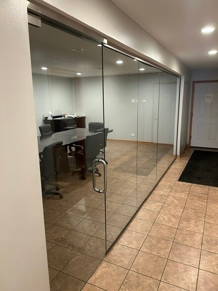 More Photos Of 3025 East End Ave, South Chicago Heights Truck Terminal For Sale