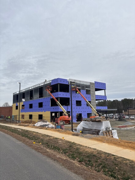 More Photos Of 15701-15901 Cosby Rd, Chesterfield Unknown For Lease