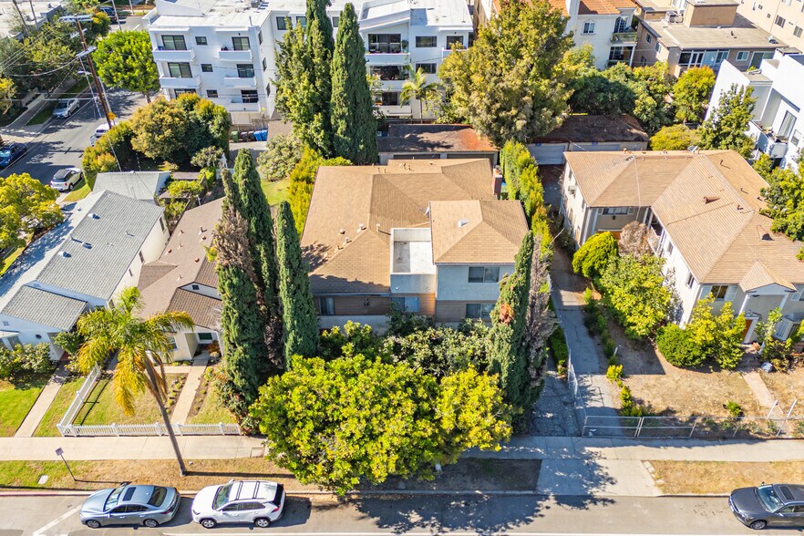 More Photos Of 1541-1547 Veteran Ave, Los Angeles Apartments For Sale