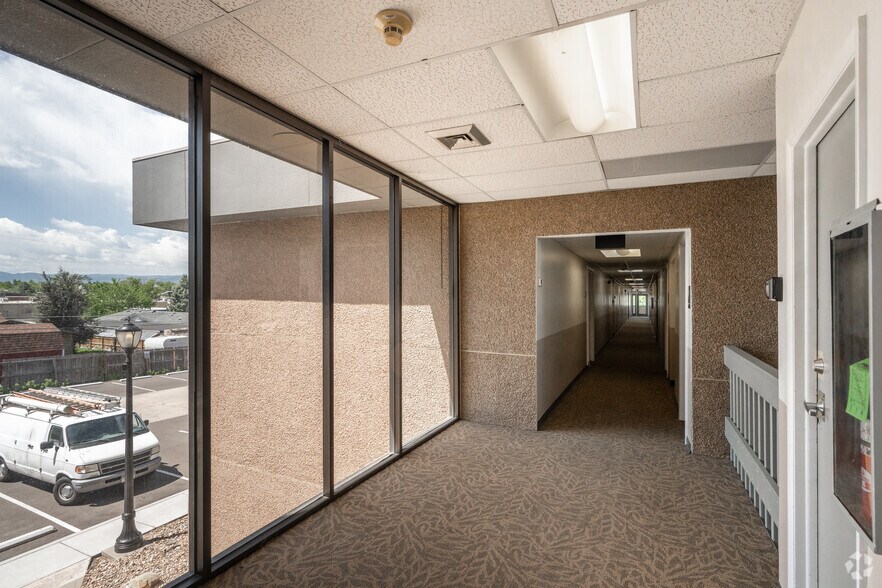 More Photos Of 1360 S Wadsworth Blvd, Lakewood Office For Lease