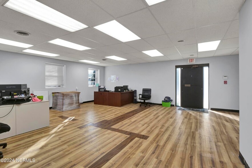 More Photos Of 813 S 16th St, Wilmington Office For Lease