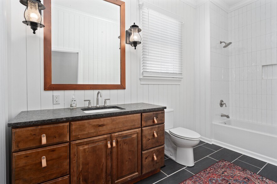 More Photos Of 305 Harnett St, Wilmington Multifamily For Sale