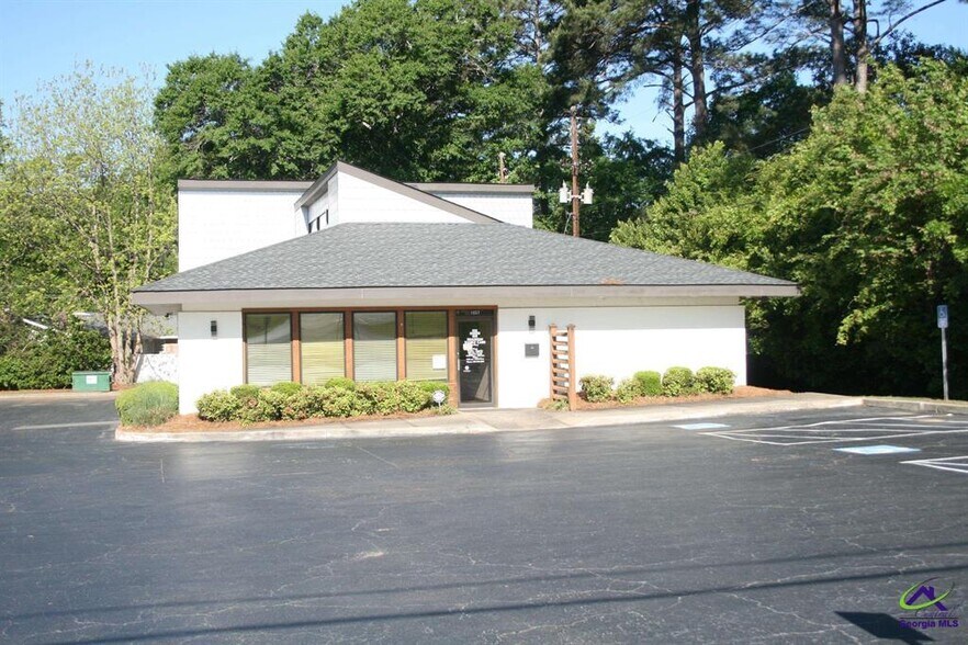 More Photos Of 1057 Morningside Dr, Perry Medical For Sale