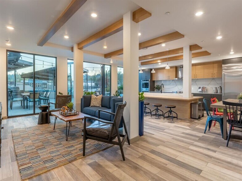 More Photos Of 2200 W Meeker St, Kent Apartments For Lease