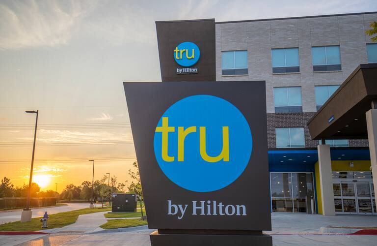 Primary Photo Of 1553 N Central Expy, Allen Hotel For Sale