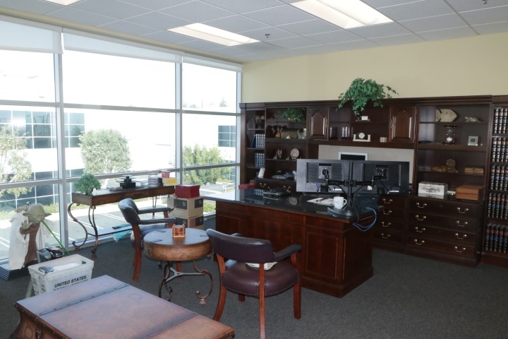 More Photos Of 2816 Columbia St, Torrance Light Distribution For Lease