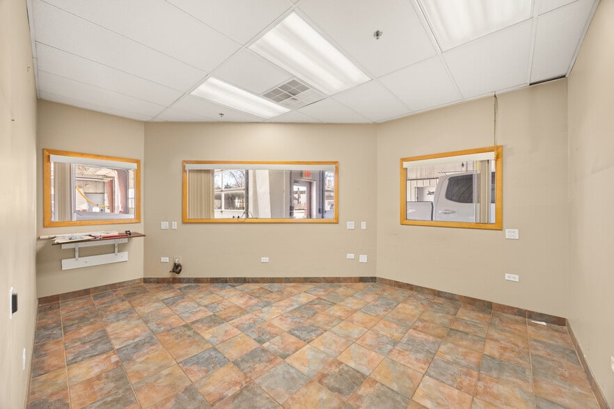 More Photos Of 501 N Main St, Wilmington Warehouse For Sale